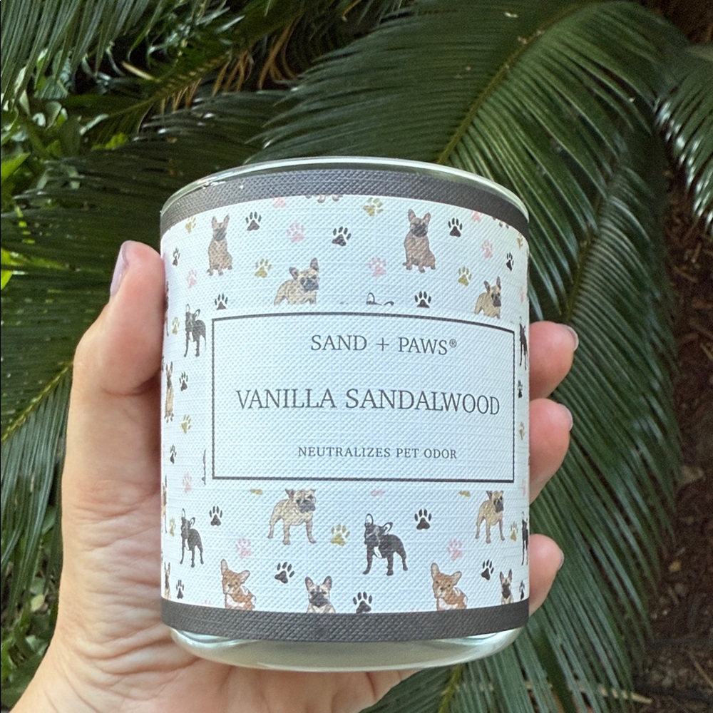 Sand + Paws Vanilla Sandalwood Candle